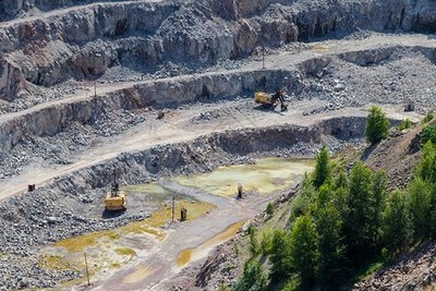 陽(yáng)新縣富池鎮沙村建材廠(chǎng)露采邊坡隱患治理項目