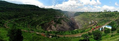 甘肅河池市坤合礦業(yè)開(kāi)發(fā)有限公司河池市金城江區保平鄉下元洞方解石礦